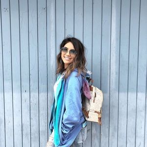 Meet your Posher, Christina